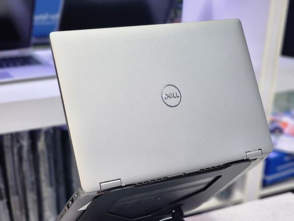 لپ تاپ 13 اینچی دل مدل Latitude 5320 I5-1135 G7 16GB 256SSD — تصویر ۱۰