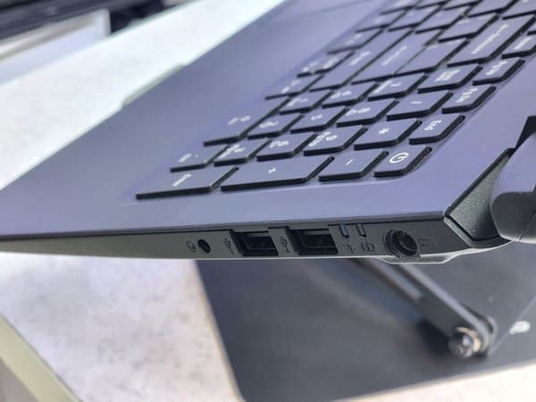 لپ تاپ 15.6 اینچی ایسر مدل Aspire 3 A315-53 I5-8250 8GB 256SSD — تصویر ۵