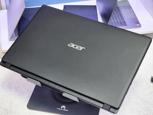 لپ تاپ 15.6 اینچی ایسر مدل Aspire 3 A315-53 I5-8250 8GB 256SSD — تصویر ۸
