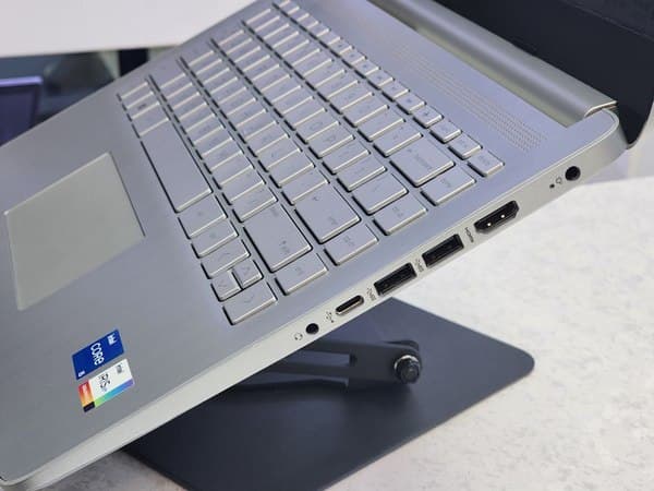 لپ تاپ 14 اینچی اچ پی مدل HP 14-dq2078wm I5-1135 8GB 256SSD — تصویر ۱۰