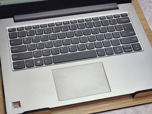 لپ تاپ 14 اینچی لنوو Ideapad Slim 1-14AST AMD A6-9220E 4GB 64SSD — تصویر ۵