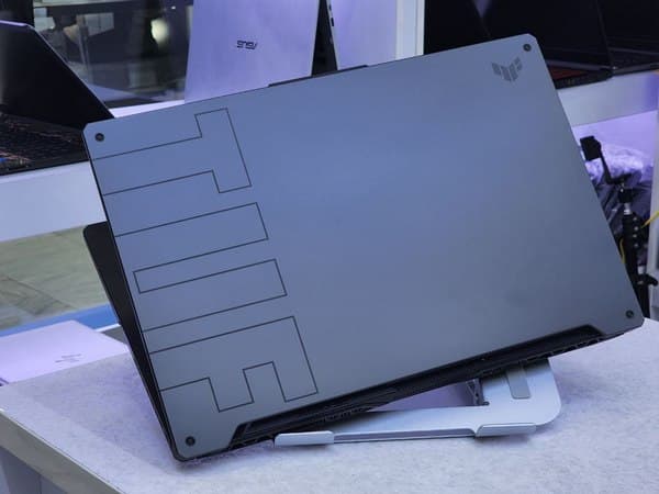 لپ تاپ 17.3 اینچی ایسوس مدل Asus Tuf Gaming F706HM I7-11800H 16GB 512SSD RTX3060 6GB — تصویر ۳