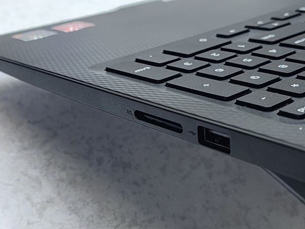 لپ تاپ 15.6 اینچی دل مدل Inspiron 3585 Ryzen5-2500 8GB 256SSD — تصویر ۶