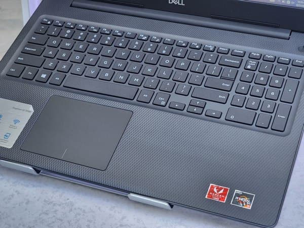 لپ تاپ 15.6 اینچی دل مدل Inspiron 3585 Ryzen5-2500 8GB 256SSD — تصویر ۴