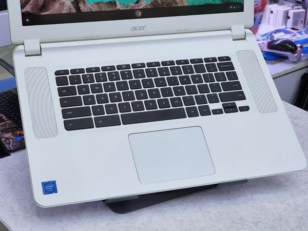 کروم بوک 15.6 اینچی ایسر مدل Chromebook CB5-571 Celeron 3205 4GB 32SSD — تصویر ۴
