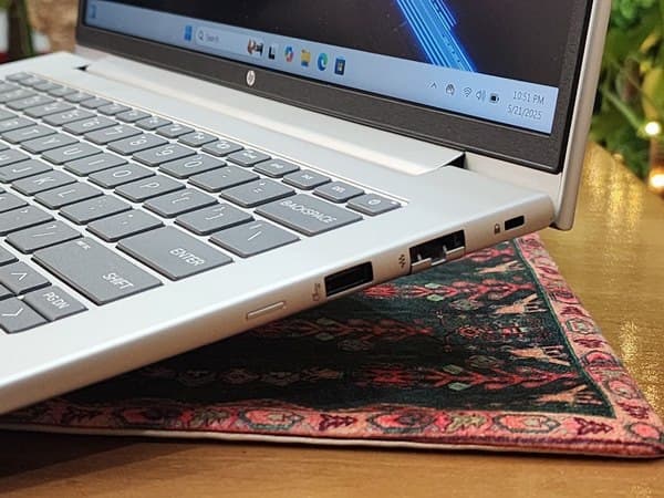 لپ تاپ 14 اینچی اچ پی مدل Probook 440 G11 Core 5-125u 8GB 256SSD — تصویر ۶