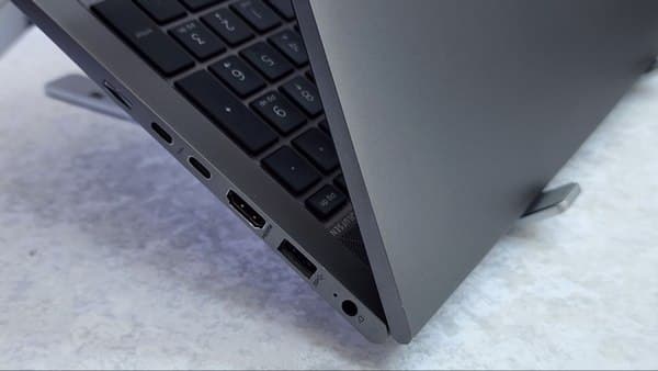 لپ تاپ 15.6 اینچی اچ پی مدل Zbook Firefly 15 G7 I7-10810 16GB 512SSD — تصویر ۴