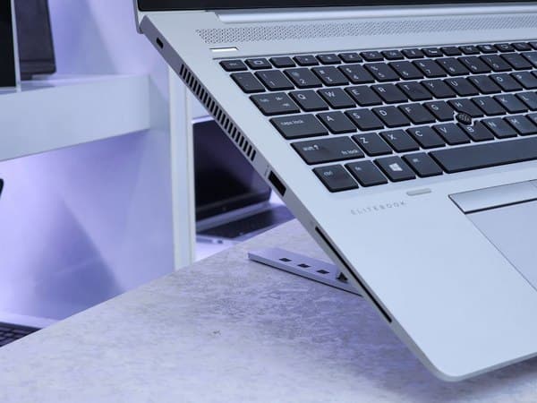 لپ تاپ 15.6 اینچی اچ پی مدل Elitebook 850 G6 I5-8365 8GB 256SSD Touch — تصویر ۵