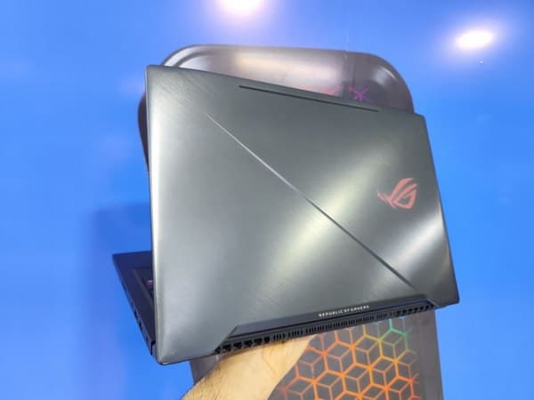 لپ تاپ 15.6 اینچی ایسوس مدل Asus Rog Strix I7-7700HQ 16GB 512SSD GTX1070 8GB — تصویر ۳