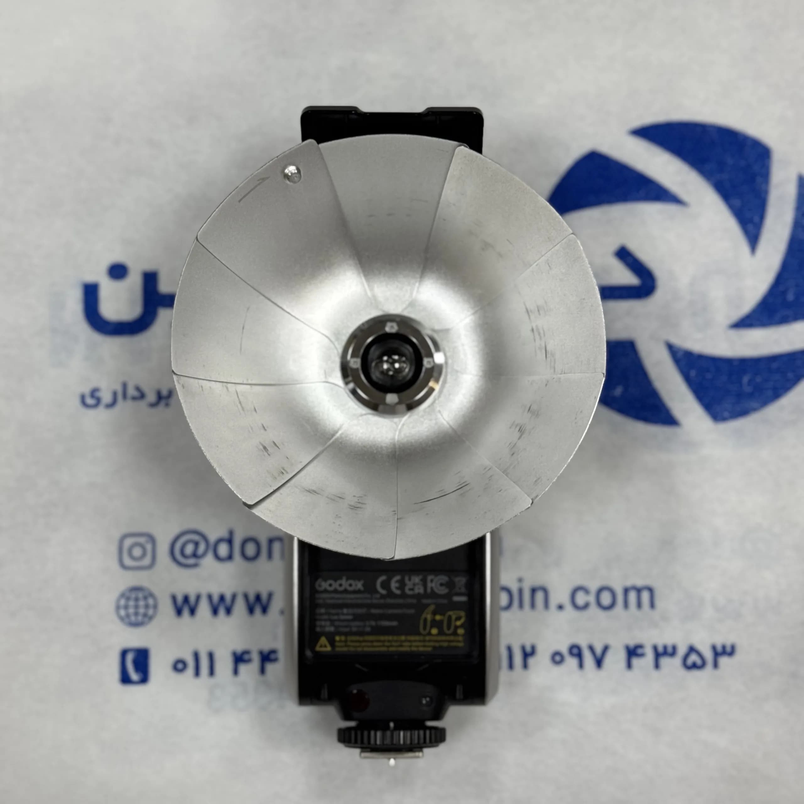 فلاش دوربین گودکس Godox Lux Senior Retro مشکی دست دوم — تصویر ۶