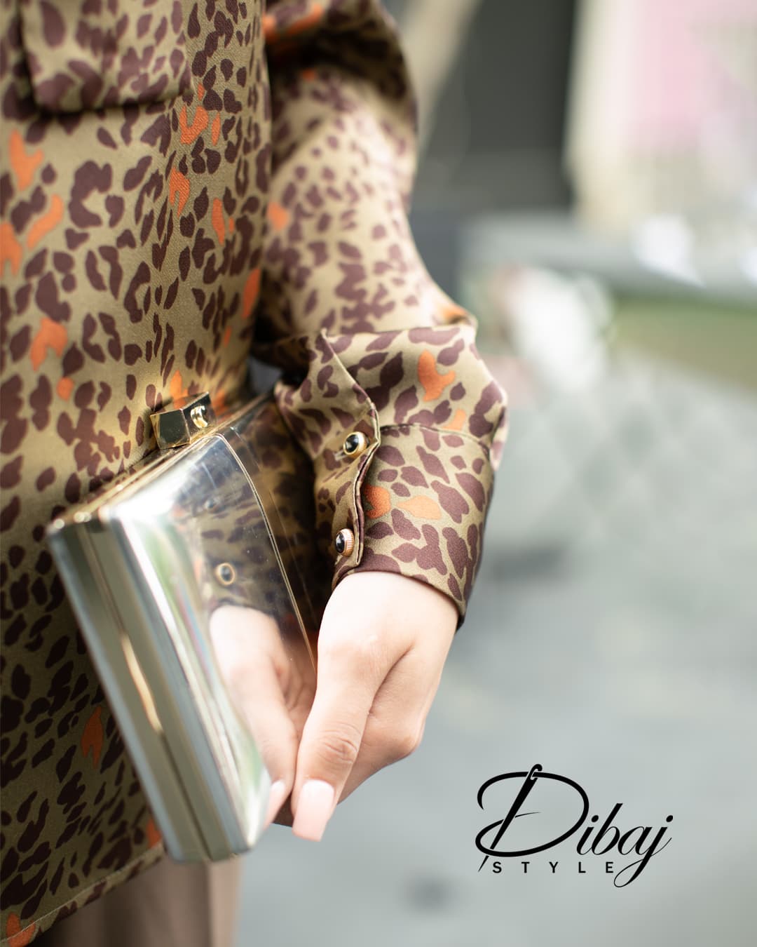 شومیز سبز طرح پلنگی (مدل تندیس) — تصویر ۳