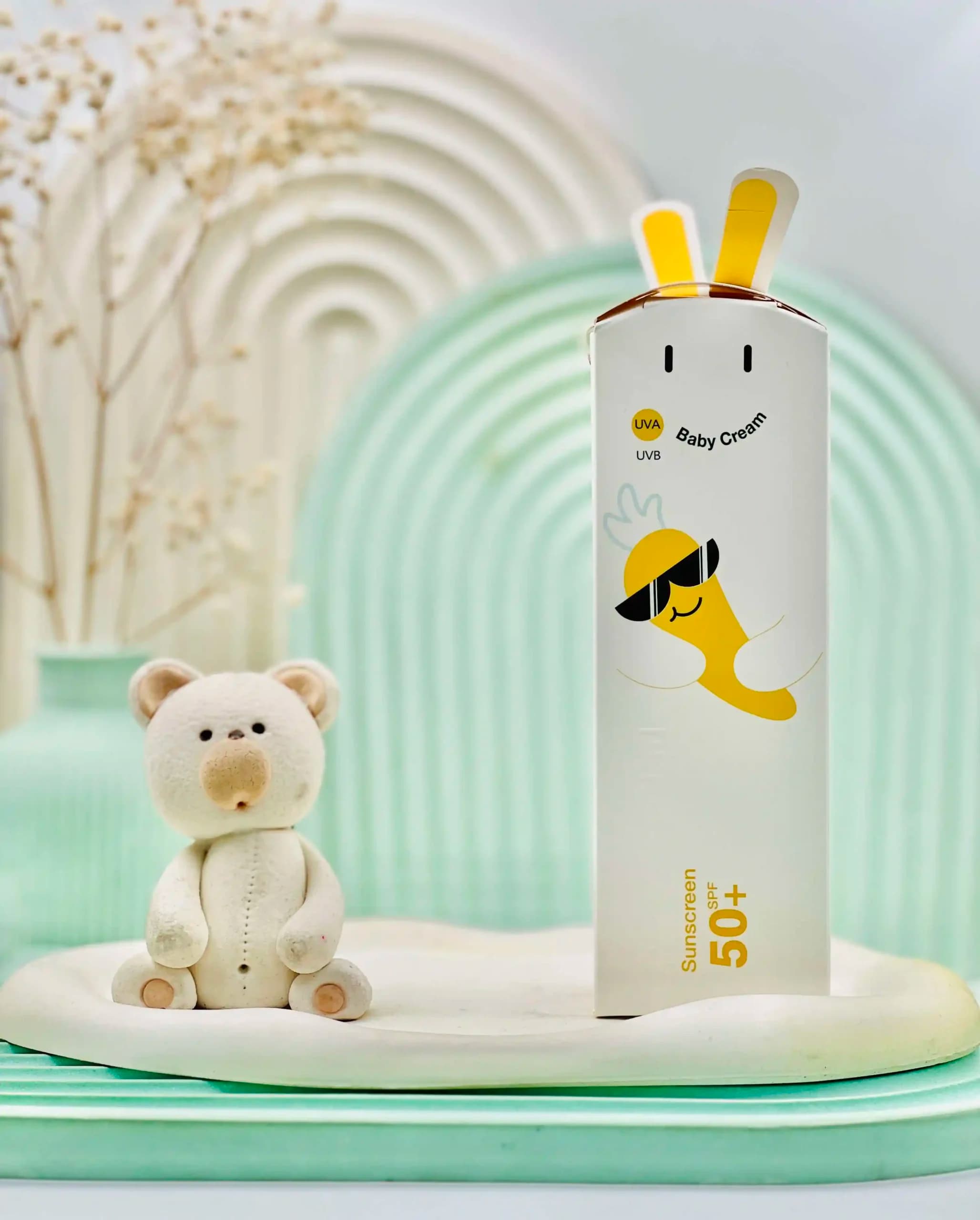 کرم ضد آفتاب کودک SPF50 75 میلی لیتر درمالوگ — تصویر ۳
