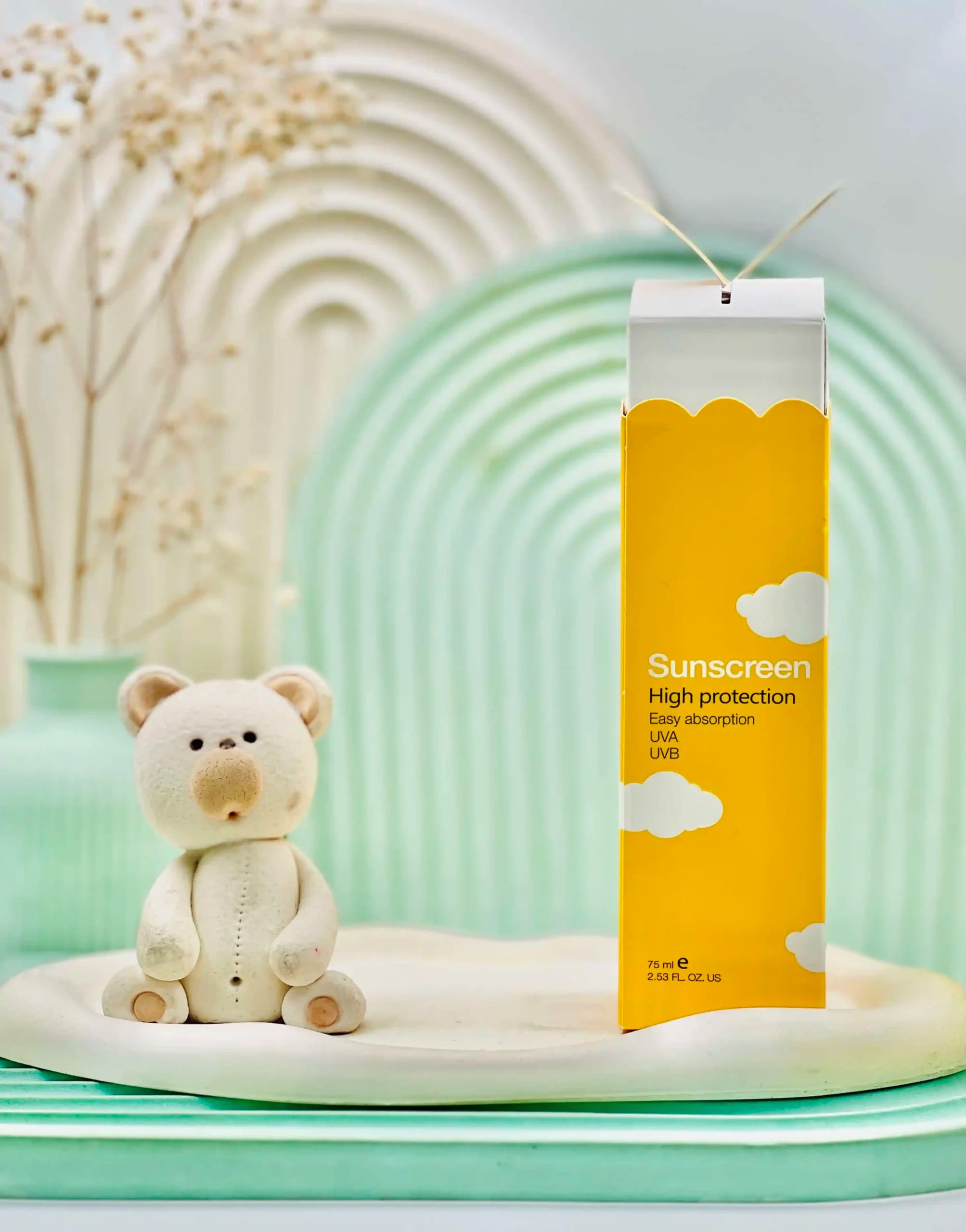 کرم ضد آفتاب کودک SPF50 75 میلی لیتر درمالوگ — تصویر ۴