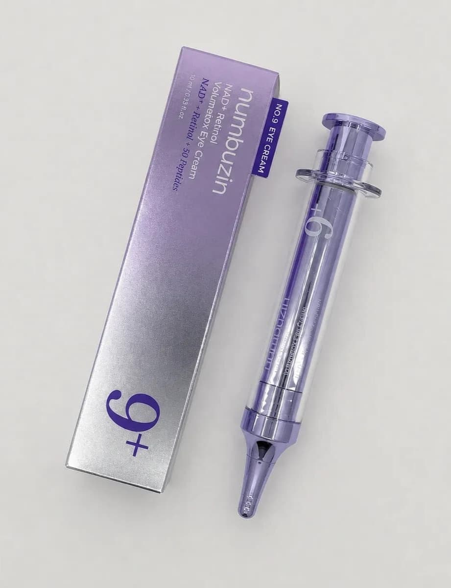 کرم دور چشم نامبوزین شماره 9 مدل NAD+ Retinol Volumetox حجم 10 میلی‌لیتر — تصویر ۳