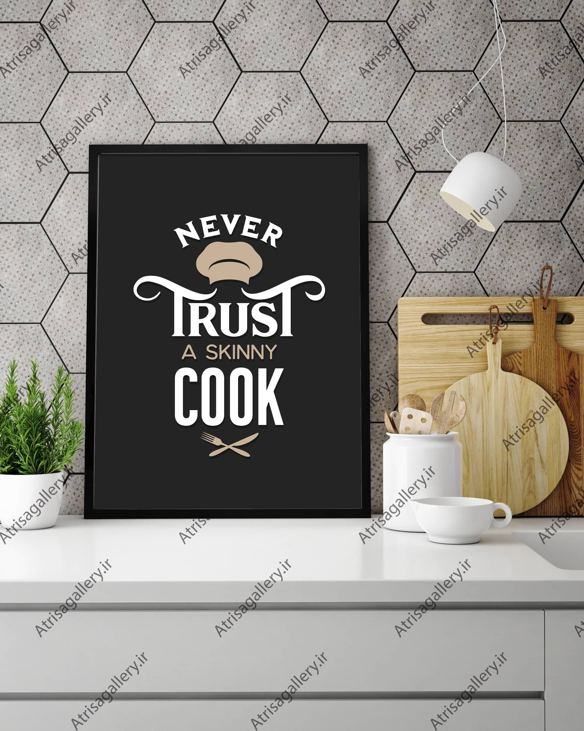 تابلو آشپزخانه مدل never trust cook