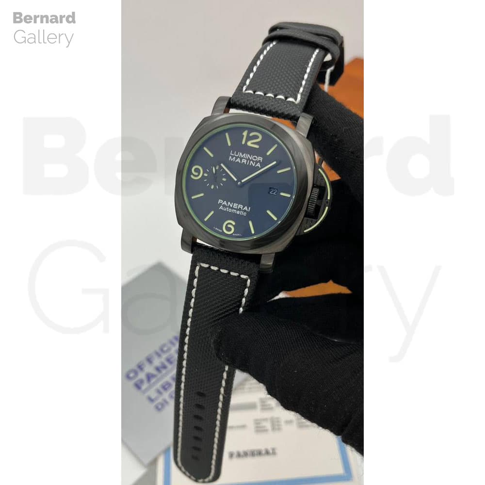 ساعت مچی مردانه پنرای Panerai Luminor Marina Carbotech 44mm — تصویر ۴