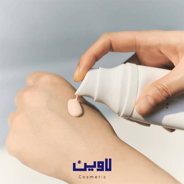ضد آفتاب ضد لک و روشن کننده تون آپ سنتلا اسکین 1004 Centella حجم 50 میل [اصل] — تصویر ۲