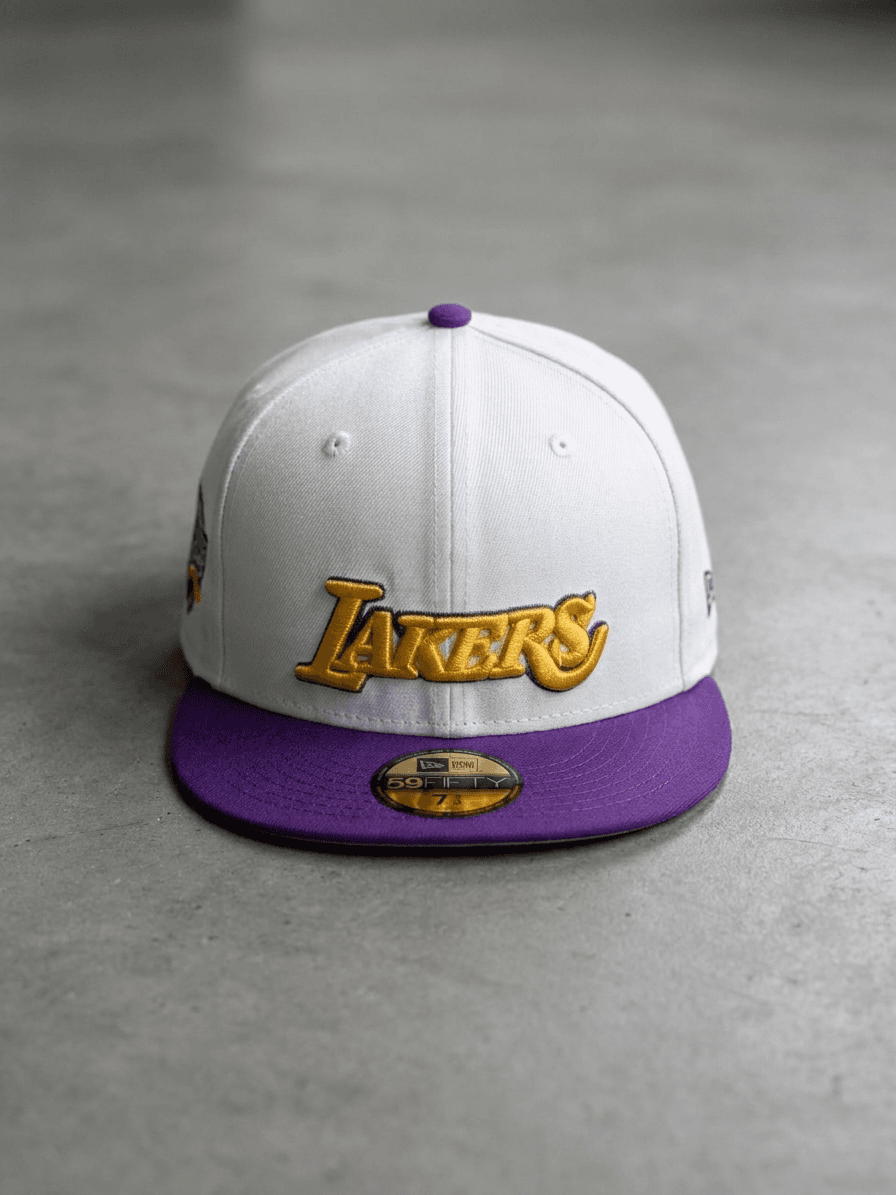 کلاه فیت بک Lakers سفید بنفش — تصویر ۶