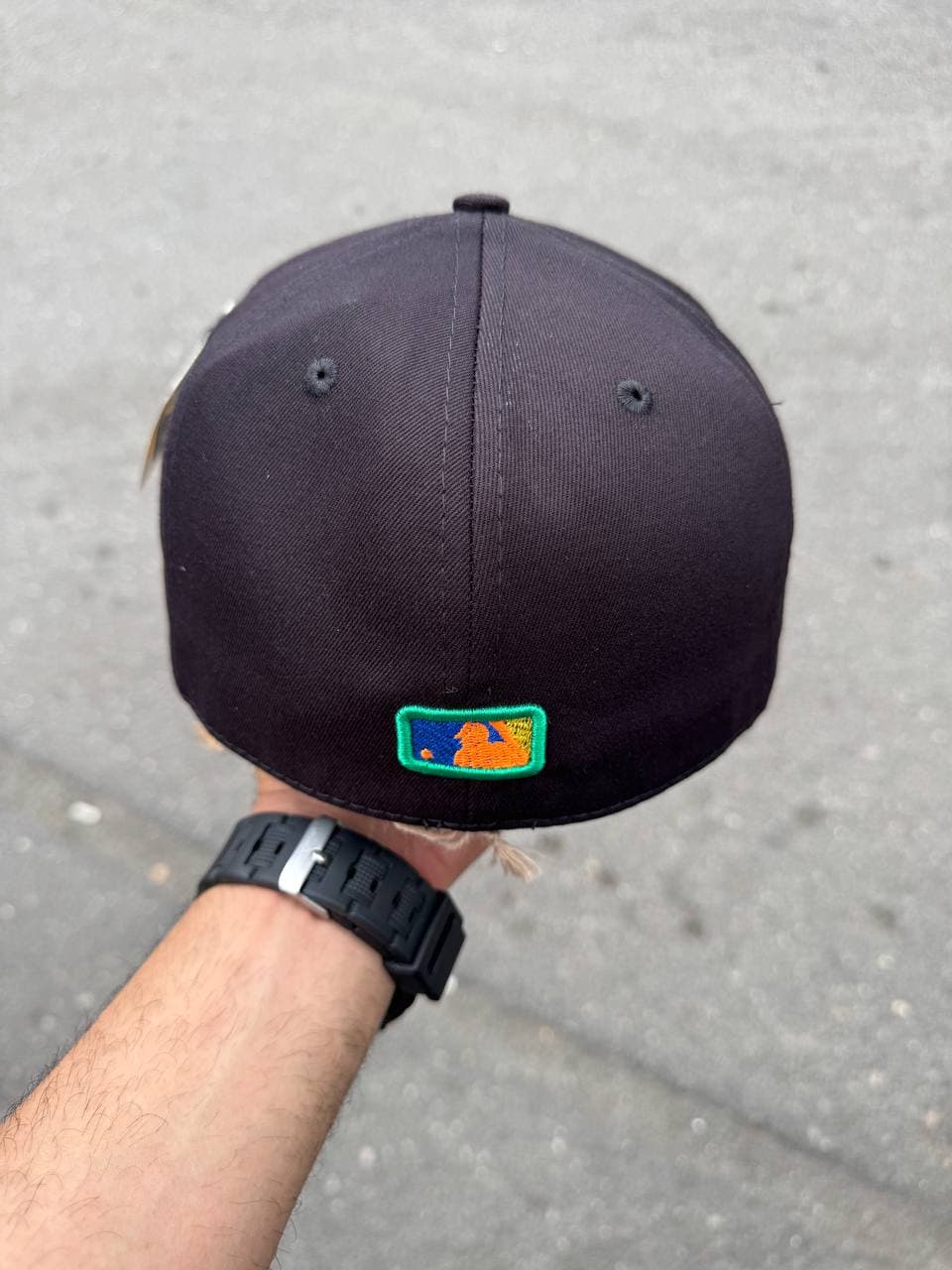 کلاه فیت بک Chrome Hearts مشکی — تصویر ۹