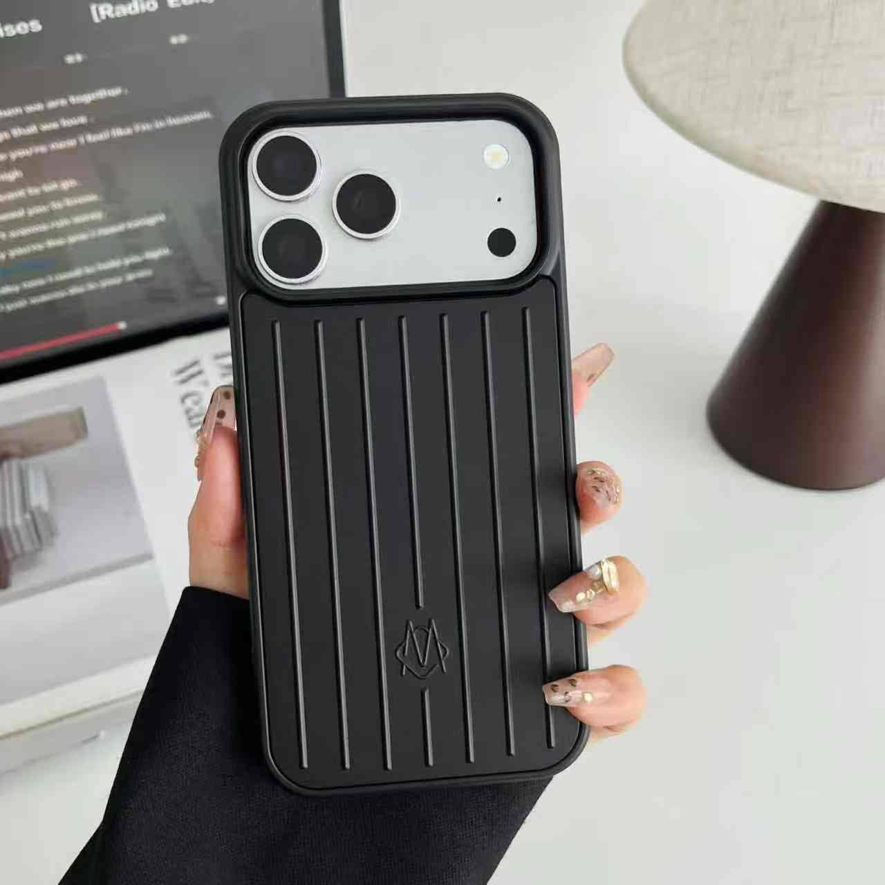 قاب ریمووا Rimowa — تصویر ۱۱