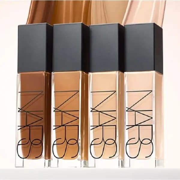 کرم پودر نارس Natural Radiant Longwear Foundation — تصویر ۵