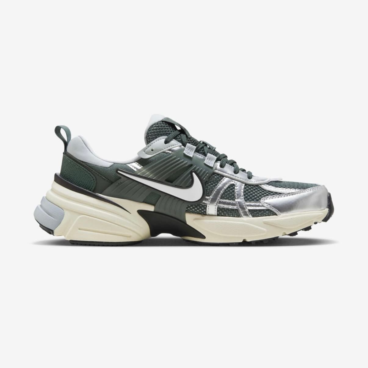 کفش نایک V2K Run Green