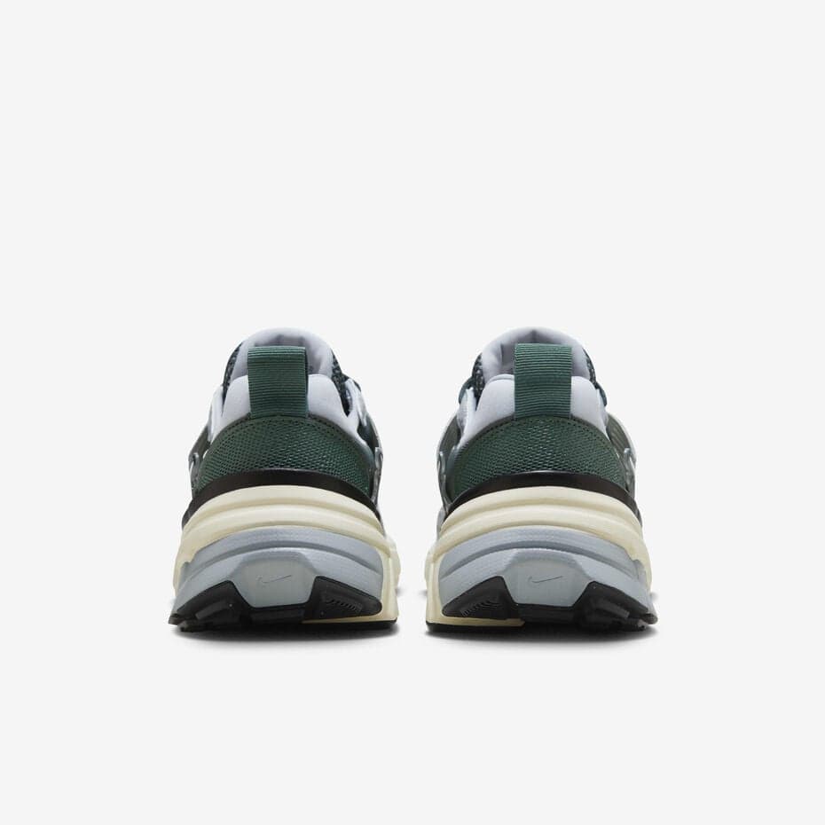 کفش نایک V2K Run Green — تصویر ۶
