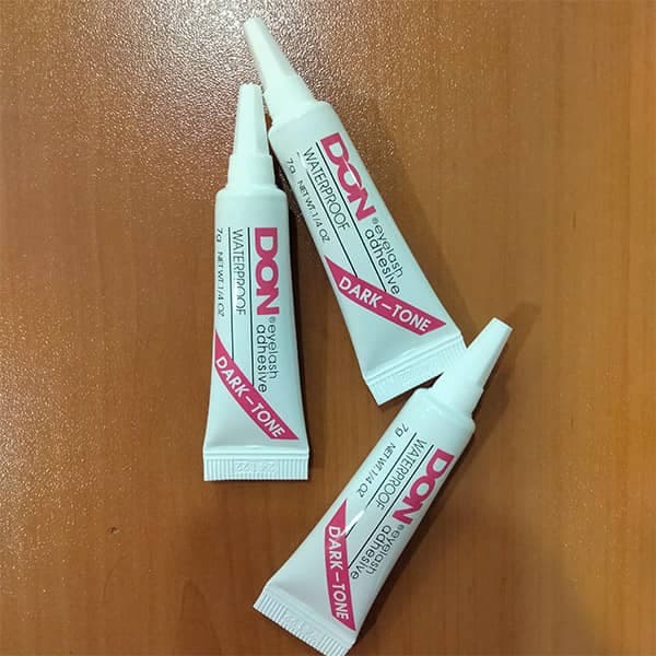 چسب مژه دان ضد آب اصل مدل SUPER-GLUE حجم 7 گرم — تصویر ۴