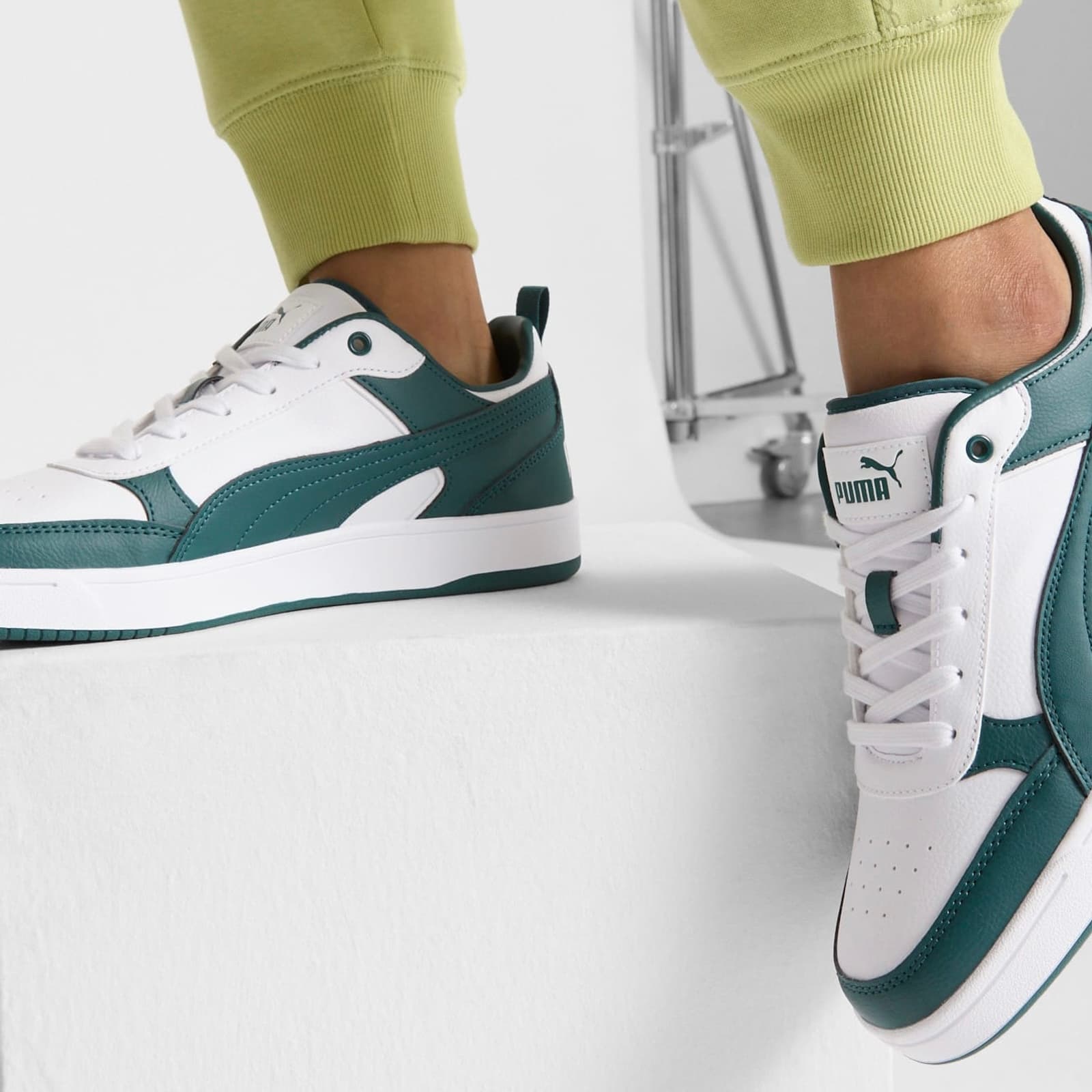 کفش Puma Dribble Malachite — تصویر ۷