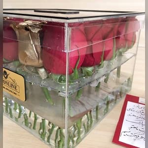 باکس شیشه ای با 9 شاخه رز هلندی — تصویر ۹