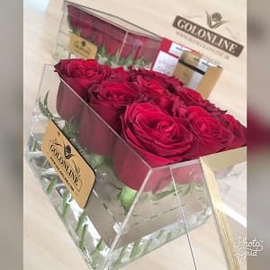 باکس شیشه ای با 9 شاخه رز هلندی — تصویر ۷