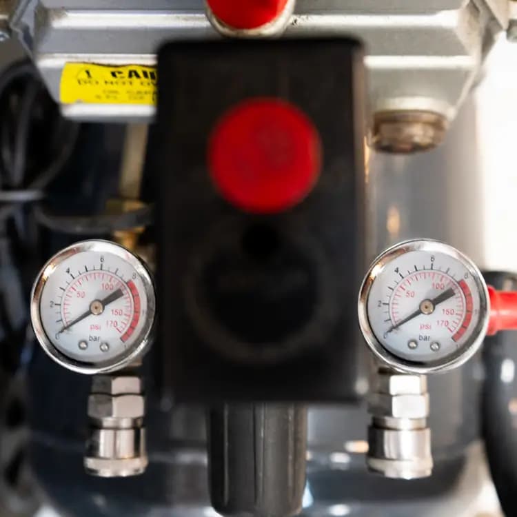 کمپرسور باد 24 لیتری apn مدل AC24C — تصویر ۴