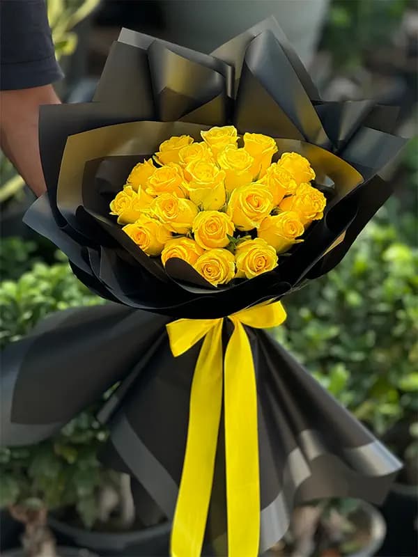 دسته گل با رز زرد — تصویر ۶