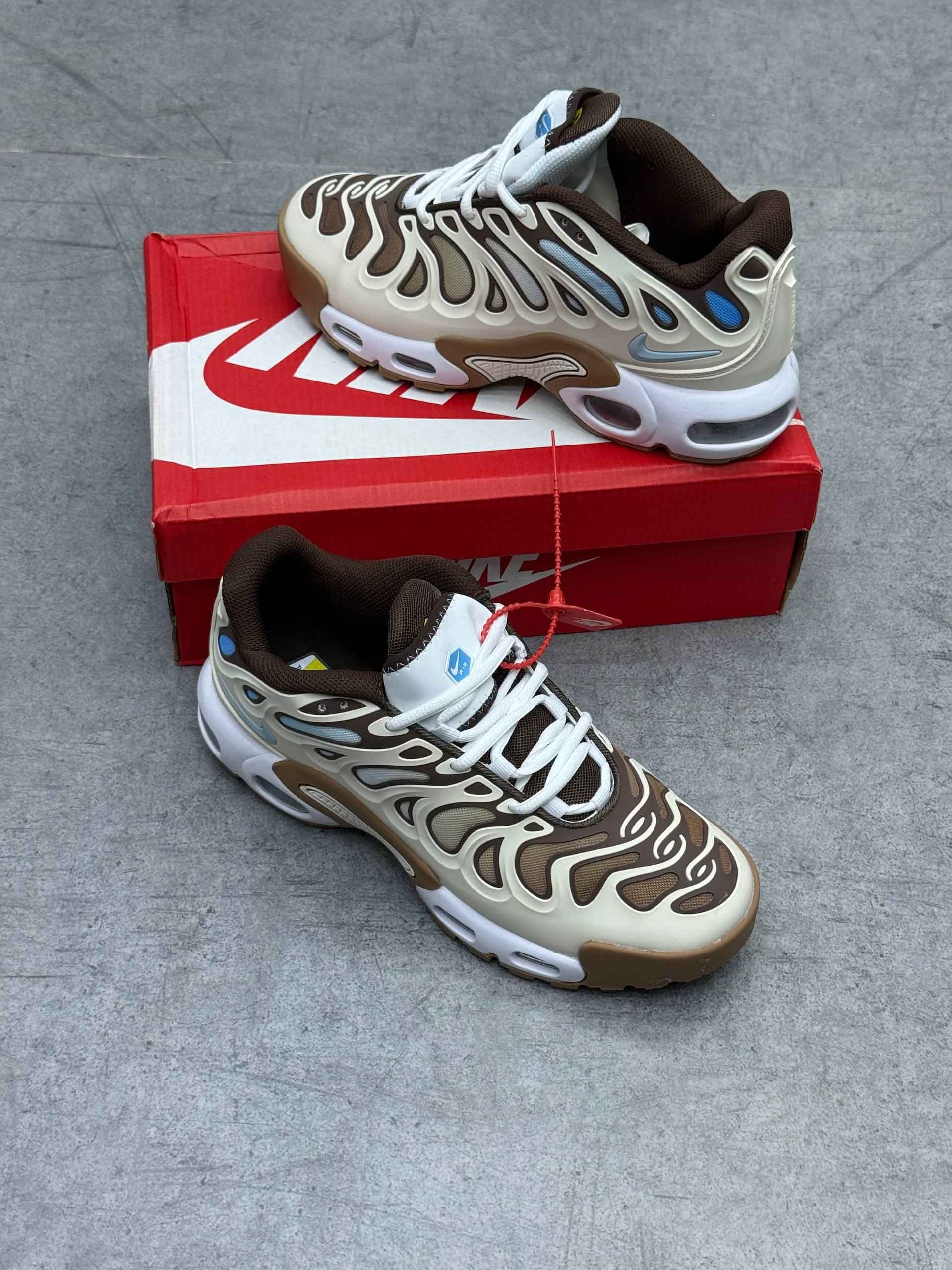 کتانی نایک ایرمکس دی ان قهوه ای Nike aimax dn