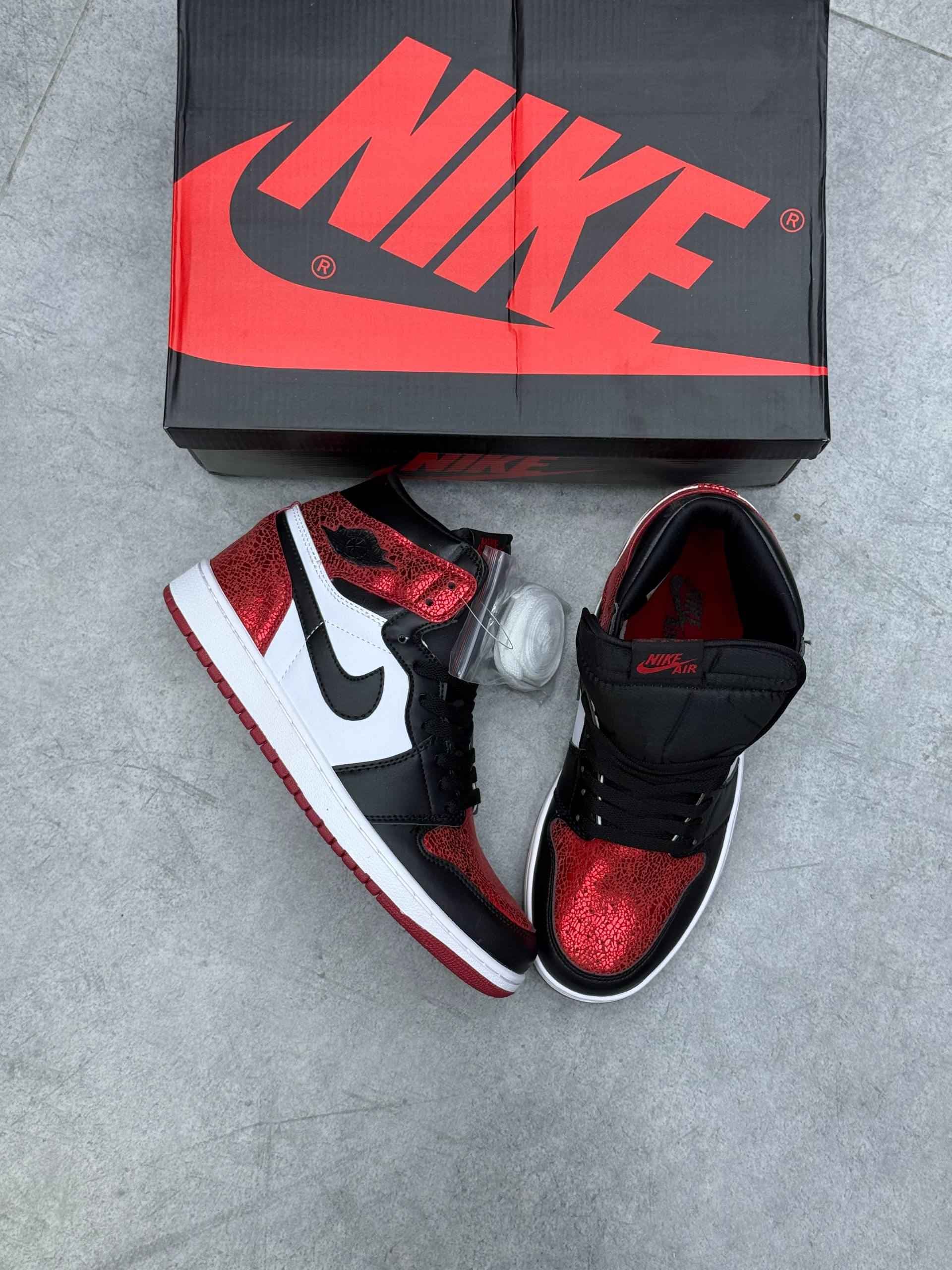 کتانی نایک ایرجردن وان رابی Nike airjordan one ruby — تصویر ۳