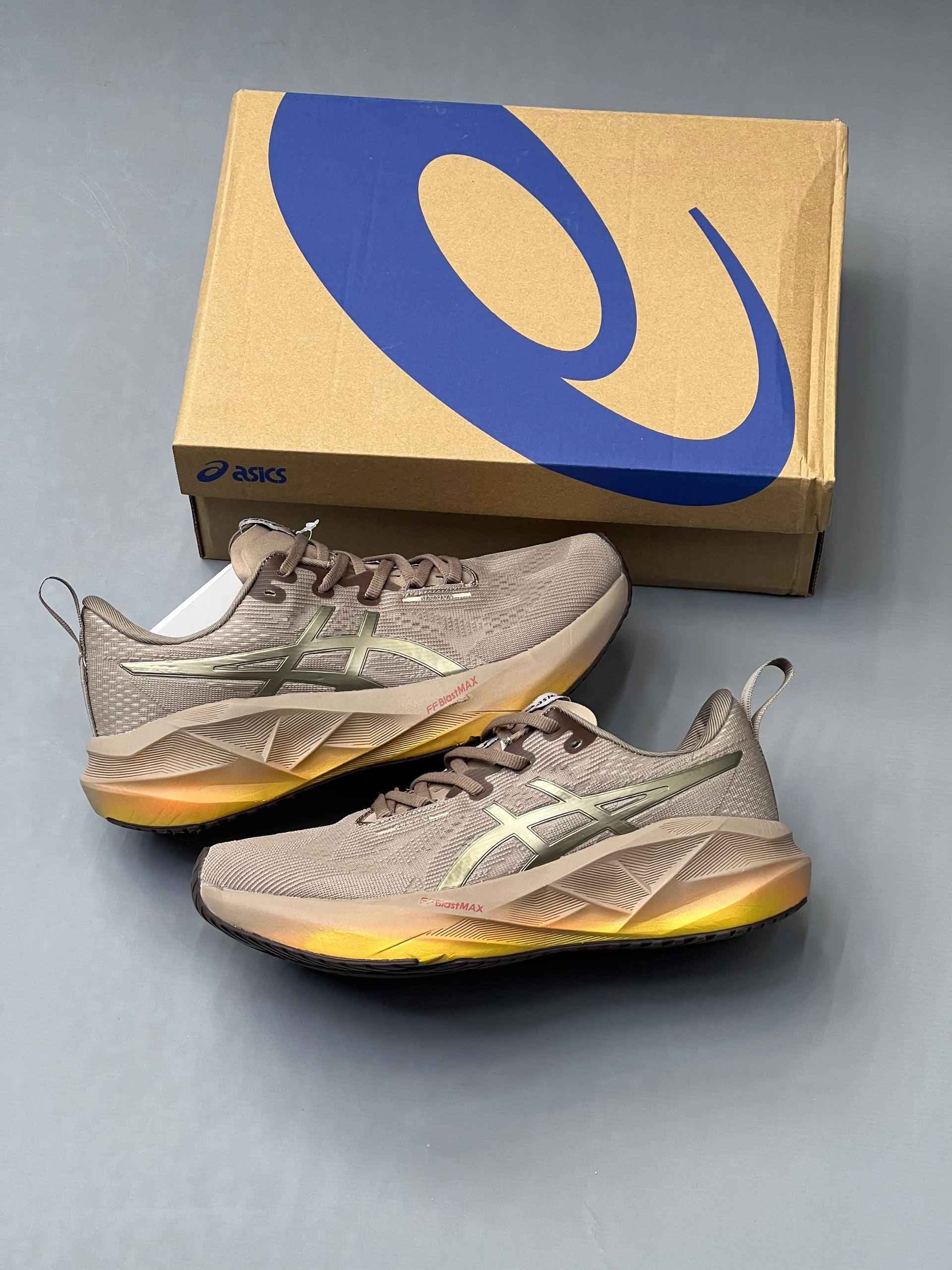 کتانی اسیکس نوا مکس 5 Asics nova max قهوه ای