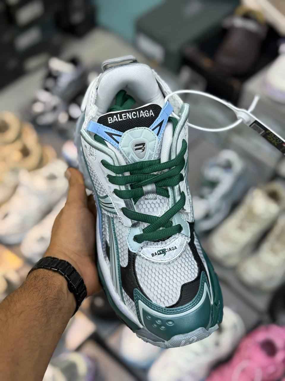 کتانی بالنسیاگا رانر 2025 Balenciaga runner سبز — تصویر ۴