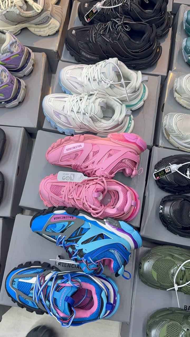 کتانی بالنسیاگا تریکسل رانر Balenciaga runner 2025 سفید — تصویر ۳