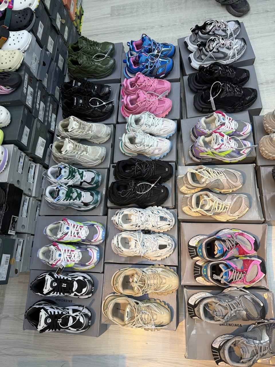 کتانی بالنسیاگا تریکسل رانر Balenciaga runner 2025 سفید — تصویر ۲