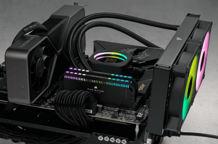 رم DDR5 دسکتاپ 32 گیگابایت 6000Mhz CL36 کورسیر مدل Dominator RGB دو کاناله — تصویر ۲
