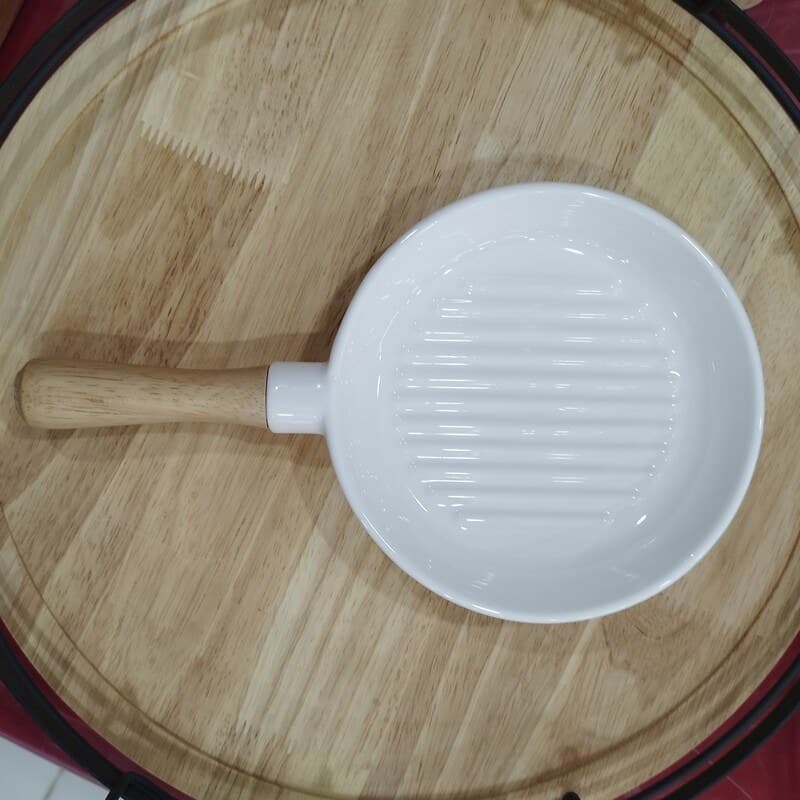 تابه گرد دسته چوبی — تصویر ۹