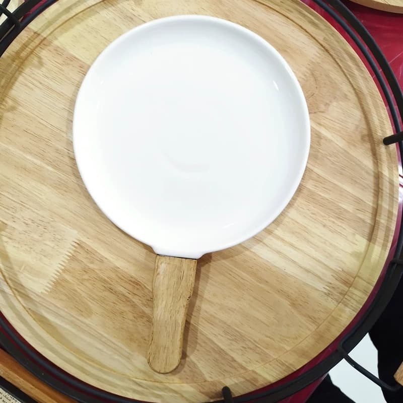تابه گرد دسته چوبی — تصویر ۶