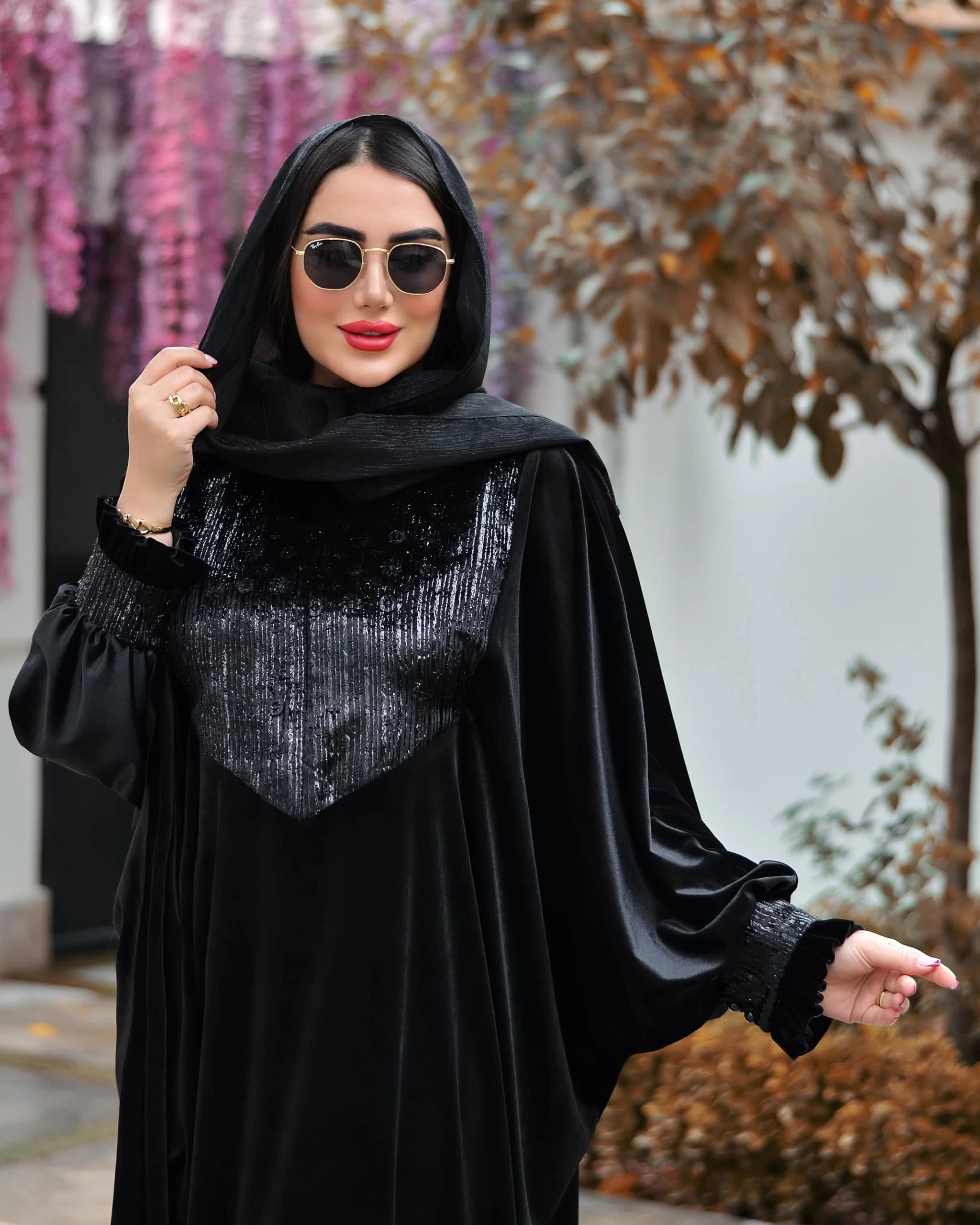 مانتو عبایی مخمل زنانه مدل نیکو — تصویر ۵