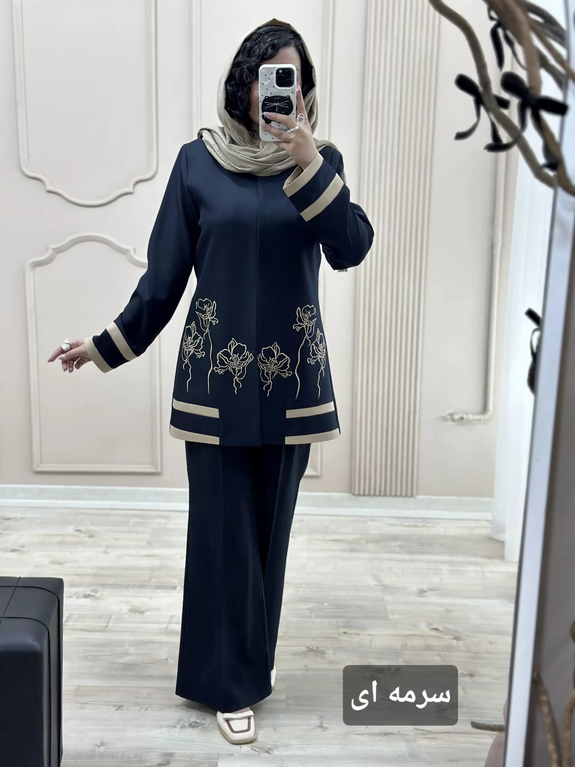 کت شلوار گلدوزی زنانه بزیاق مدل رویا — تصویر ۴
