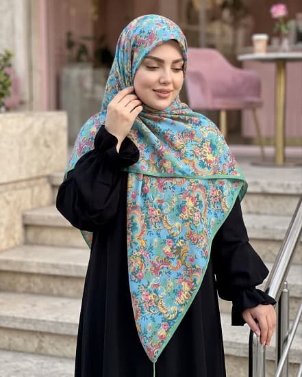 روسری کرپ نخ قواره 140 کد Tak146 — تصویر ۷