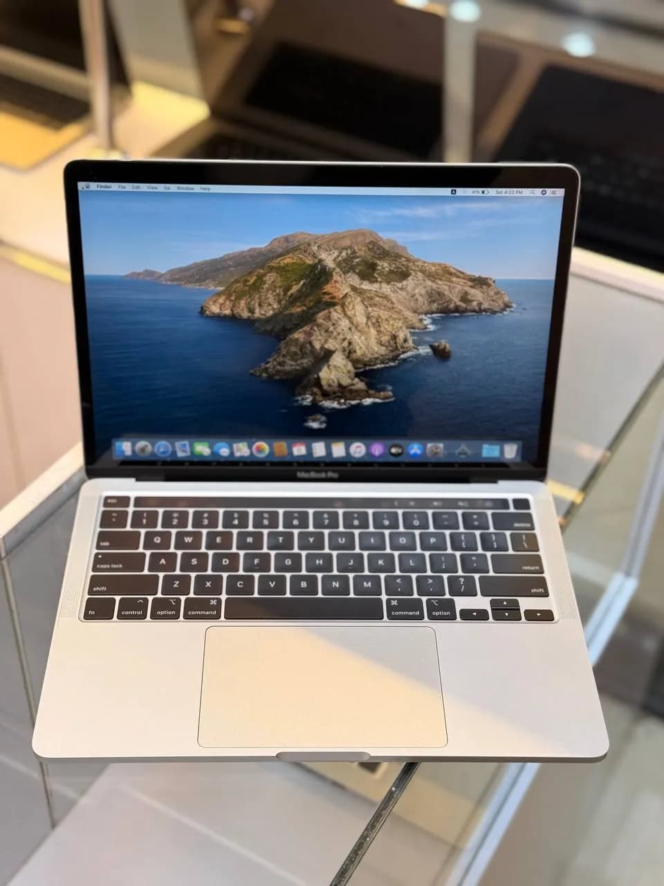 Apple MacBook Pro 2020 – M1 – 8GB – 256GB SSD – M1 GPU – 13.3″ 2K Touchbar