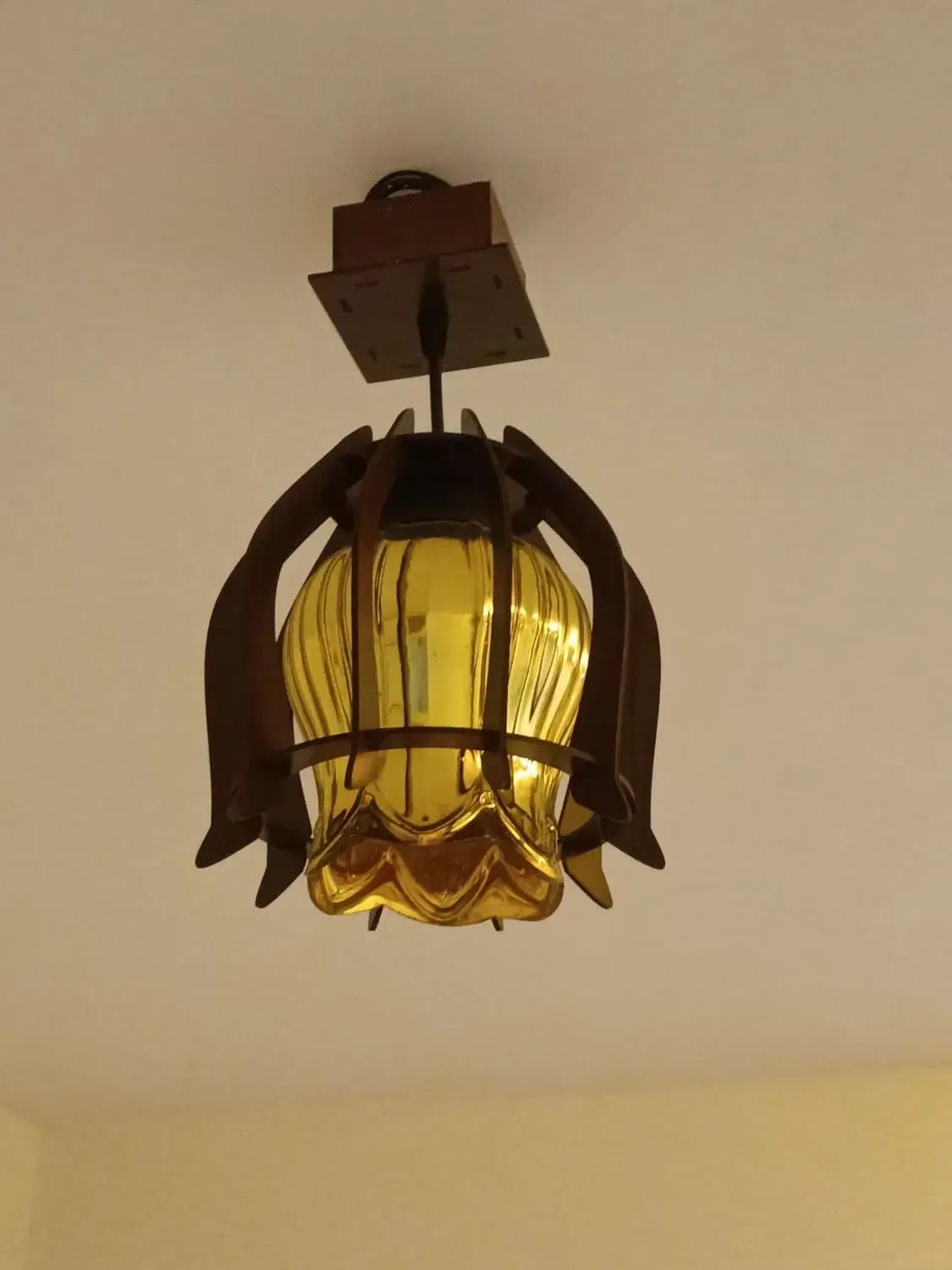 لوستر چوبی تک شاخه وارداتی