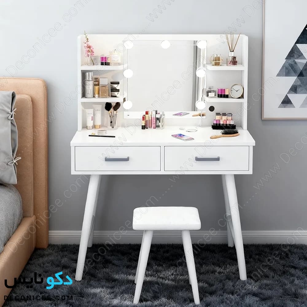 میز آرایش MDF مدل MA113 دکونایس با آینه چراغ‌دار و شلف‌های کناری — تصویر ۷