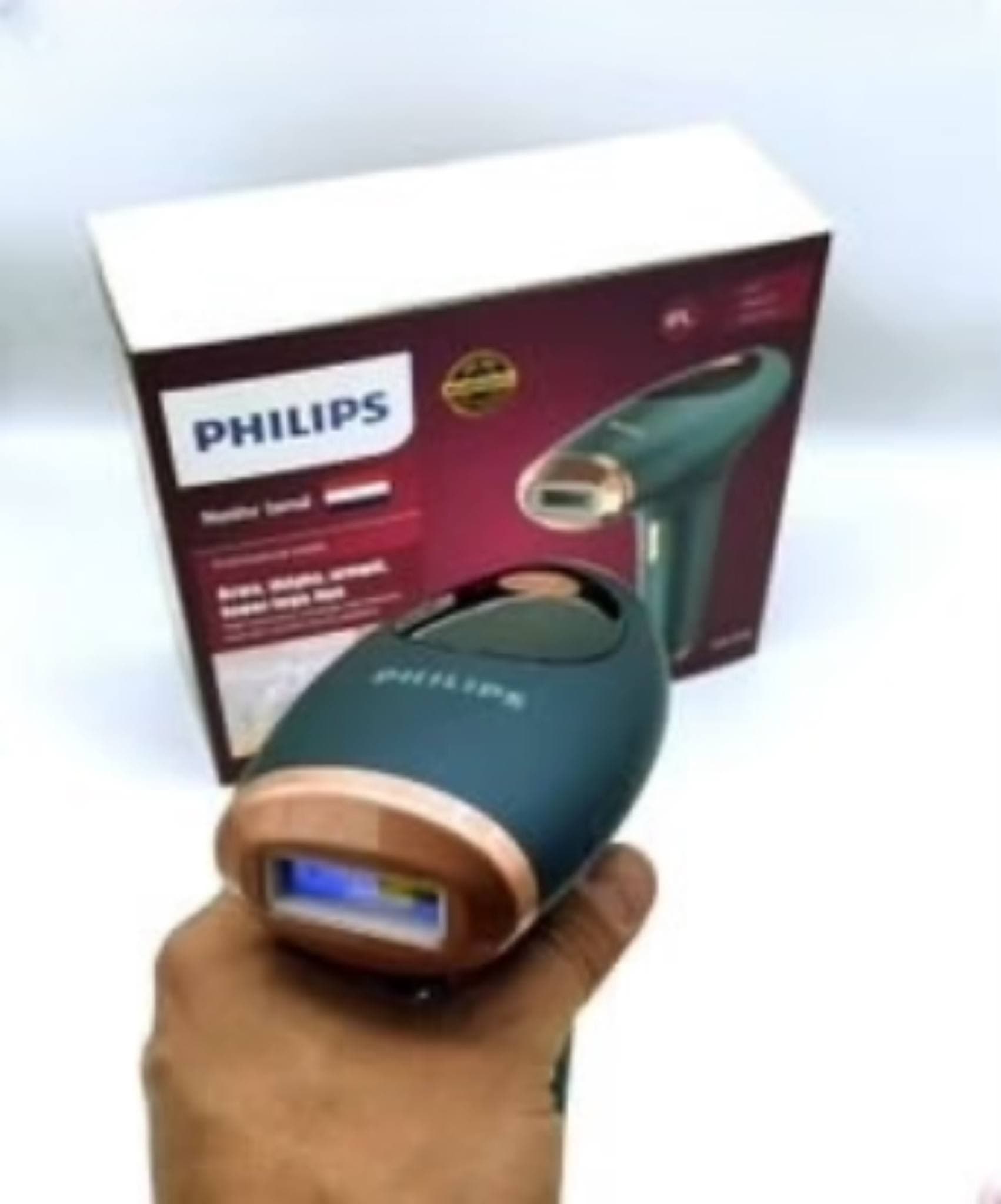 دستگاه لیزر حرفه ای موهای زائد بدن مدل فیلیپس OM-3022 — تصویر ۱۲