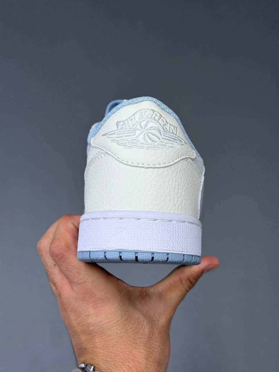 کتونی نایک ایر جردن وان لو ترویس اسکات آبی سفید Air Jordan 1 Low Travis Scott Blue White — تصویر ۱۰